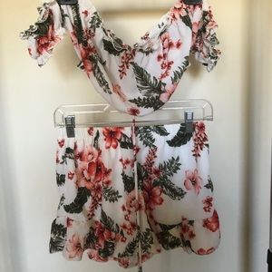 Fashion Nova Floral Set